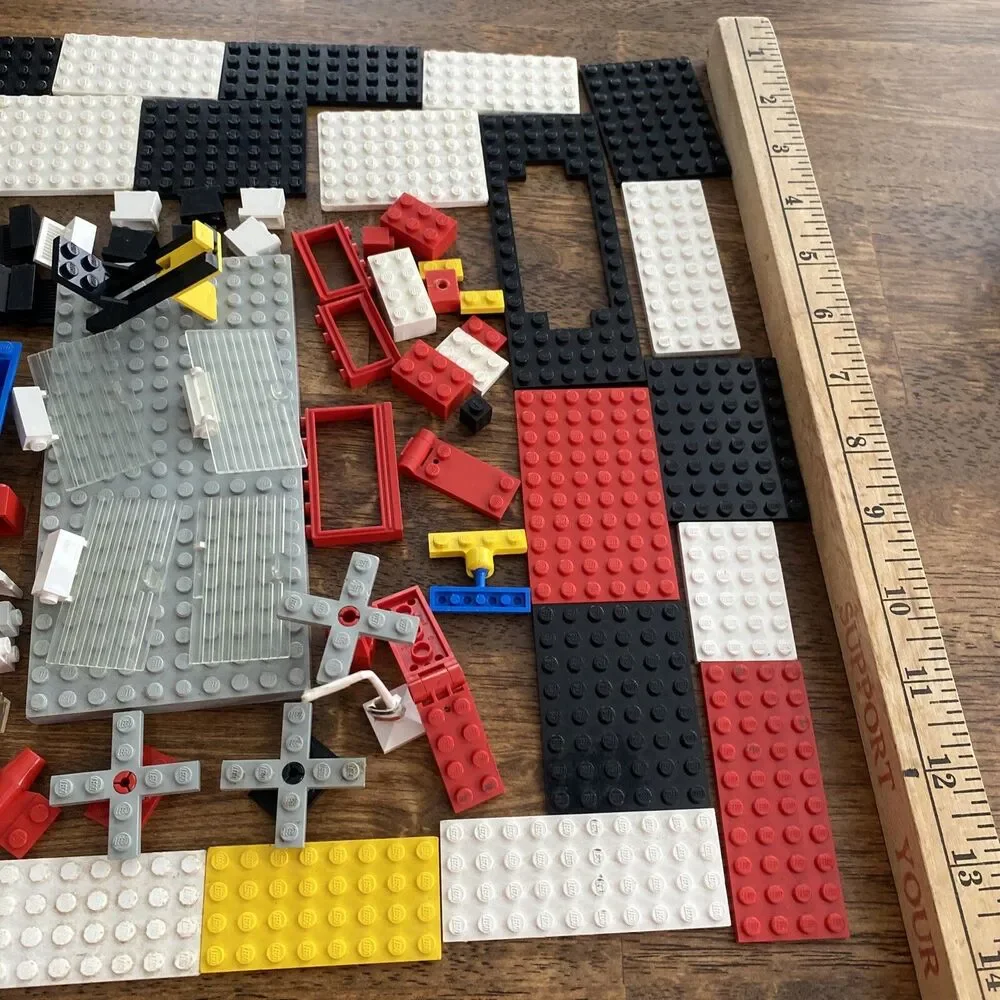 Vintage Lego Lot Flat Helicopter Door Wedge Brick Curve Sign Mixed 90+ Pieces
